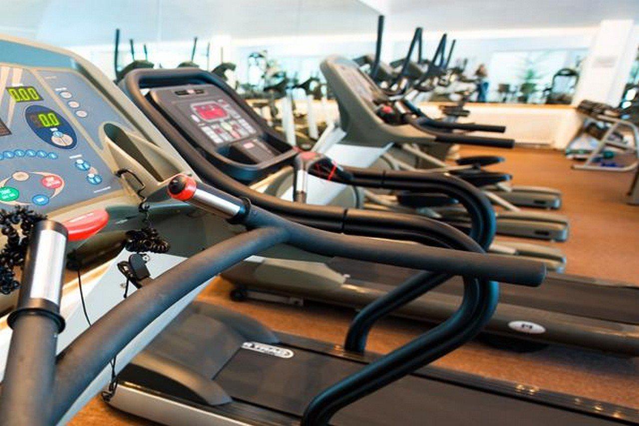 Mar Hall Golf & Spa Resort Bishopton  Dış mekan fotoğraf Treadmills in a gym