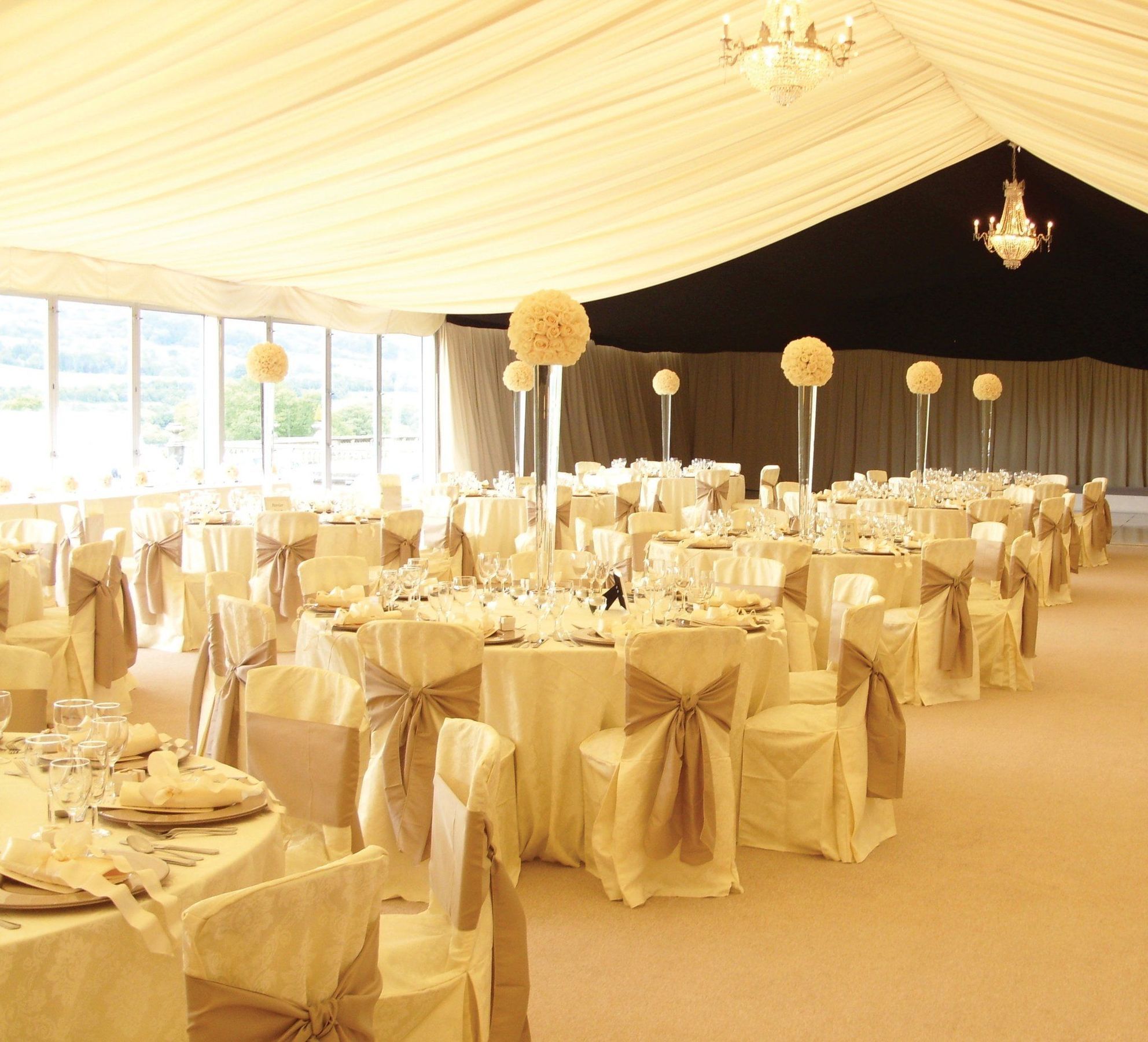 Mar Hall Golf & Spa Resort Bishopton  Restoran fotoğraf Marquee interior